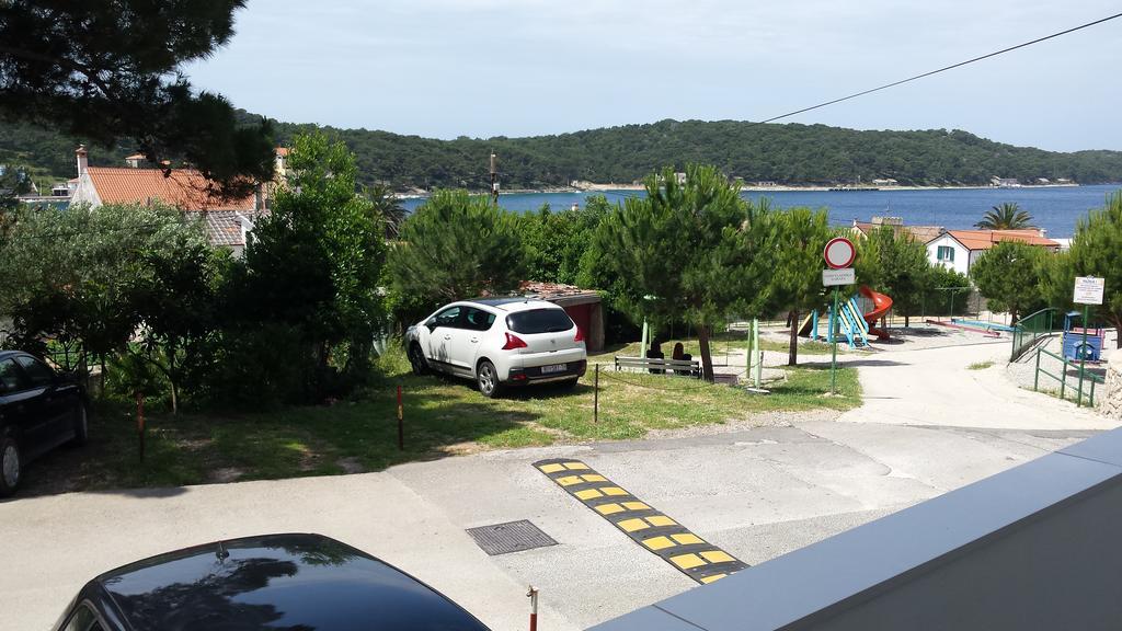 Apartman Zoja Appartement Mali Lošinj Buitenkant foto